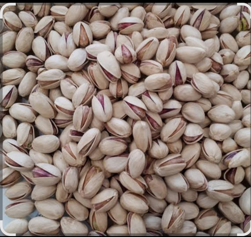 پسته احمدآقای درجه یک